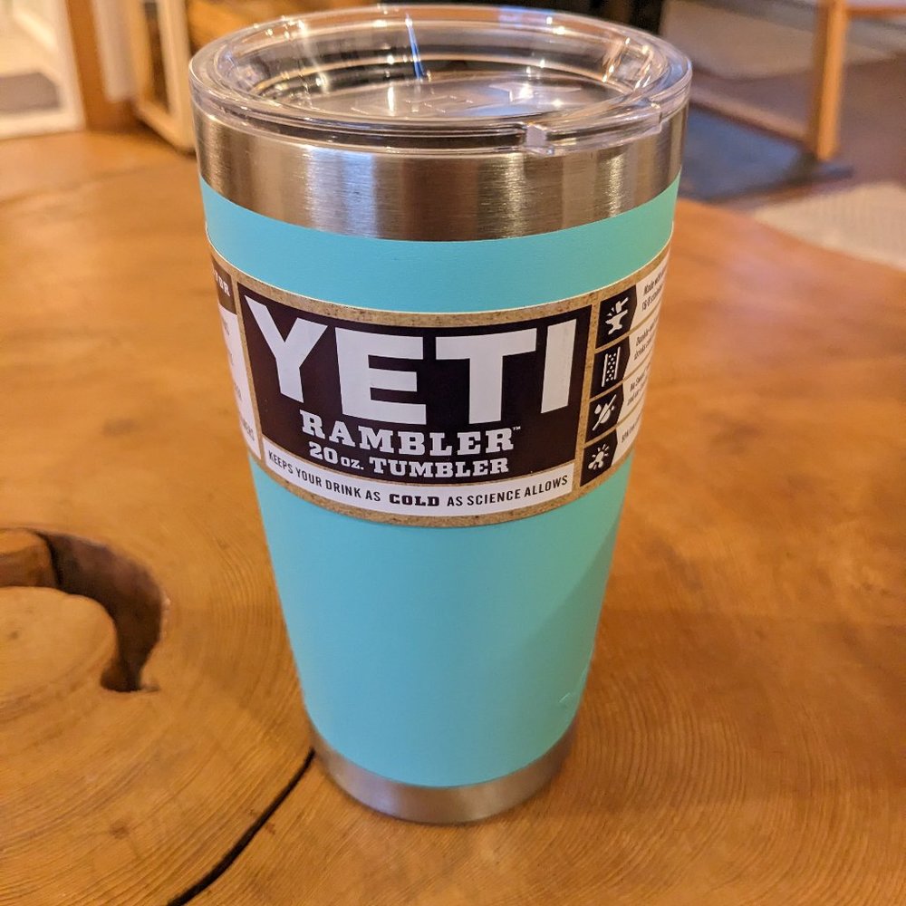 Yeti Rambler 20oz tumblr NWT
